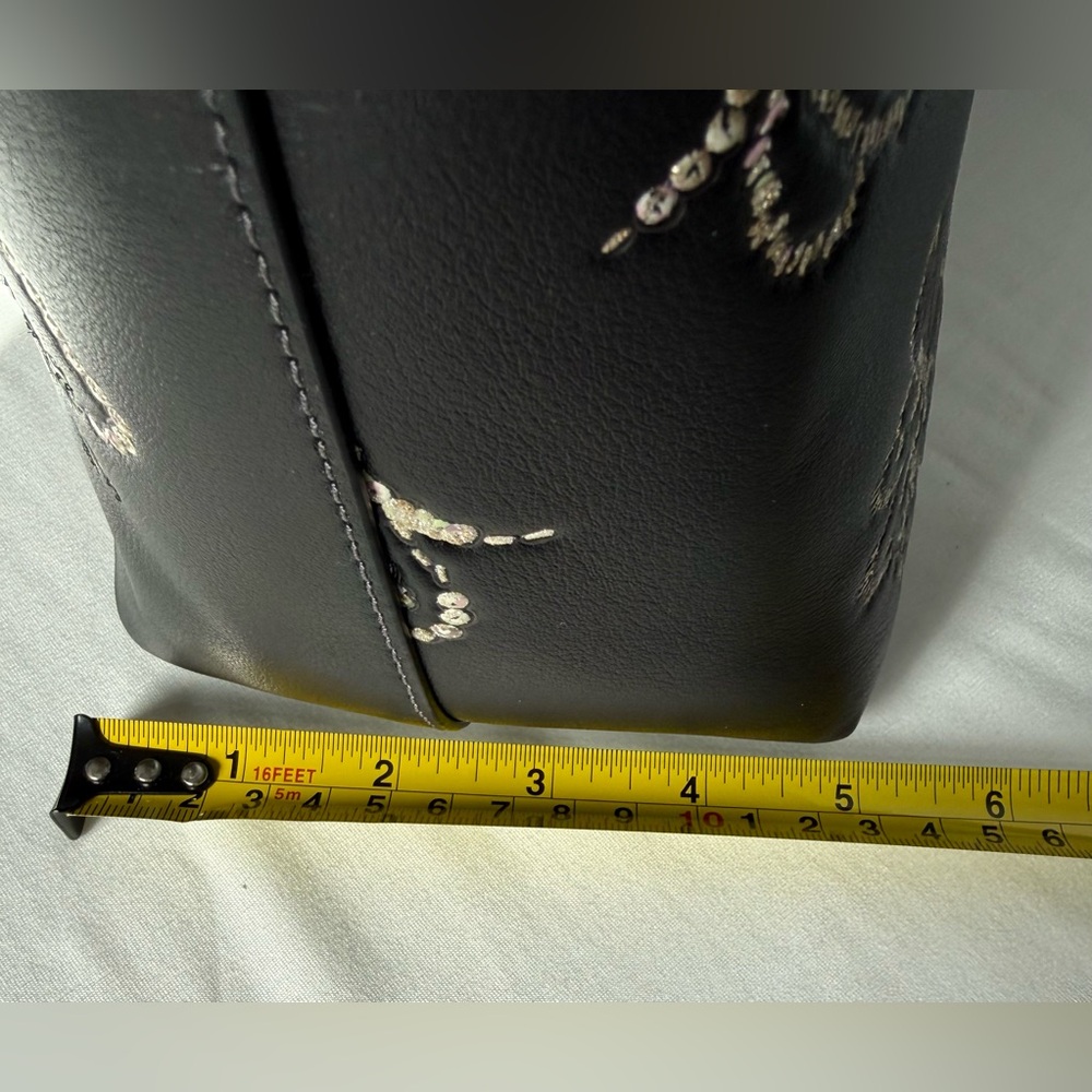 NWT Coach Station shoulder bag 
Butterfly Print Black/Silver styled with scarf - Picture 16 of 16